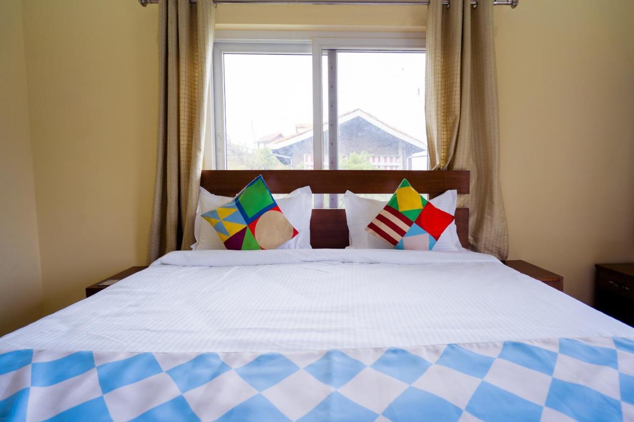 Spot On 40739 Nandi Palace Spot Hotel Мумбай Екстериор снимка
