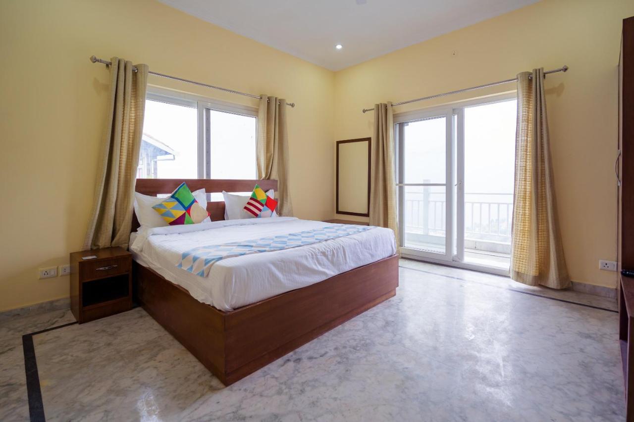Spot On 40739 Nandi Palace Spot Hotel Мумбай Екстериор снимка
